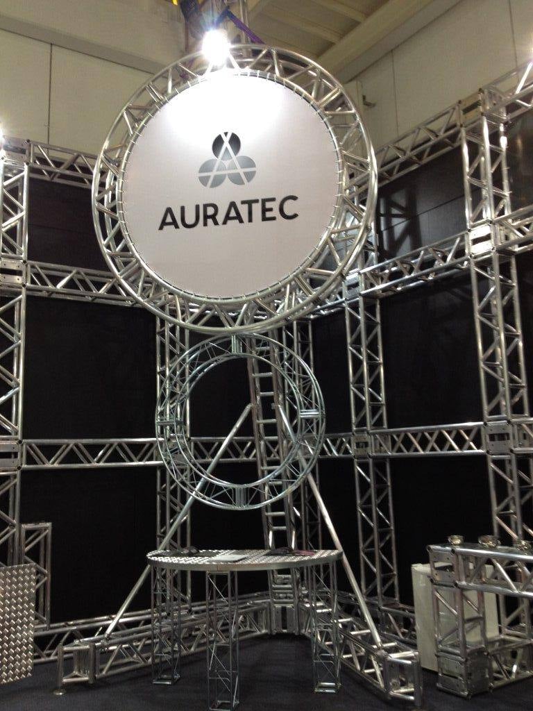 pe de galinha com circulo_alp30